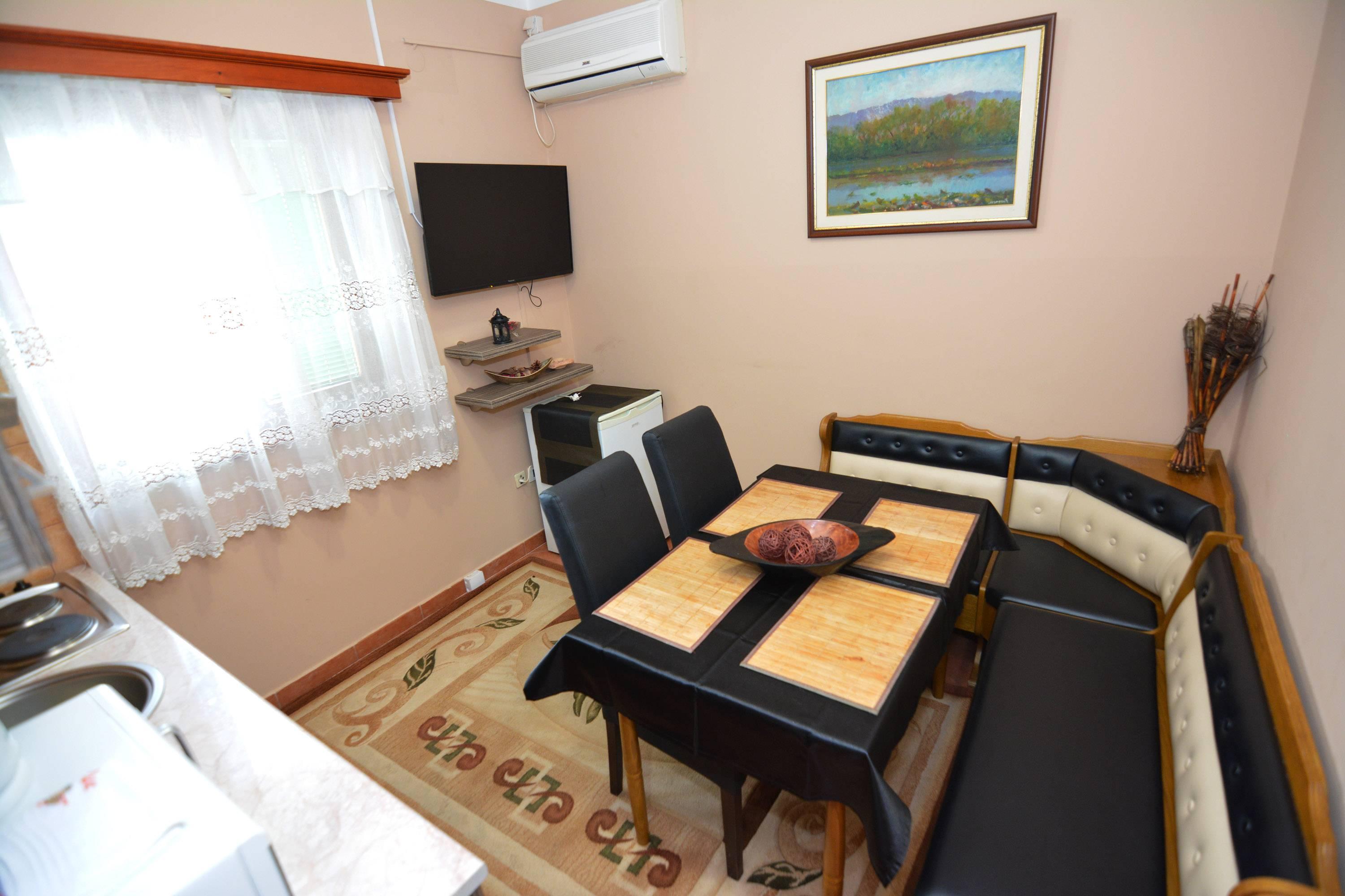 Apartments Bogdanovic Kotor Exterior photo