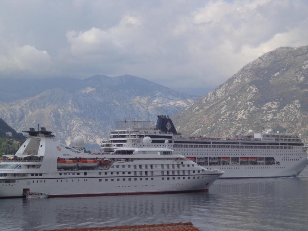 Apartments Bogdanovic Kotor Exterior photo