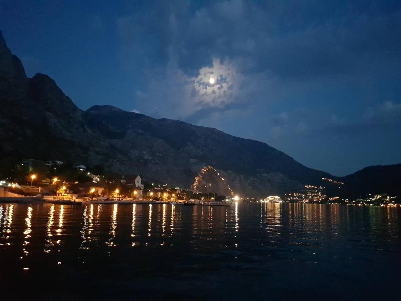 Apartments Bogdanovic Kotor Exterior photo